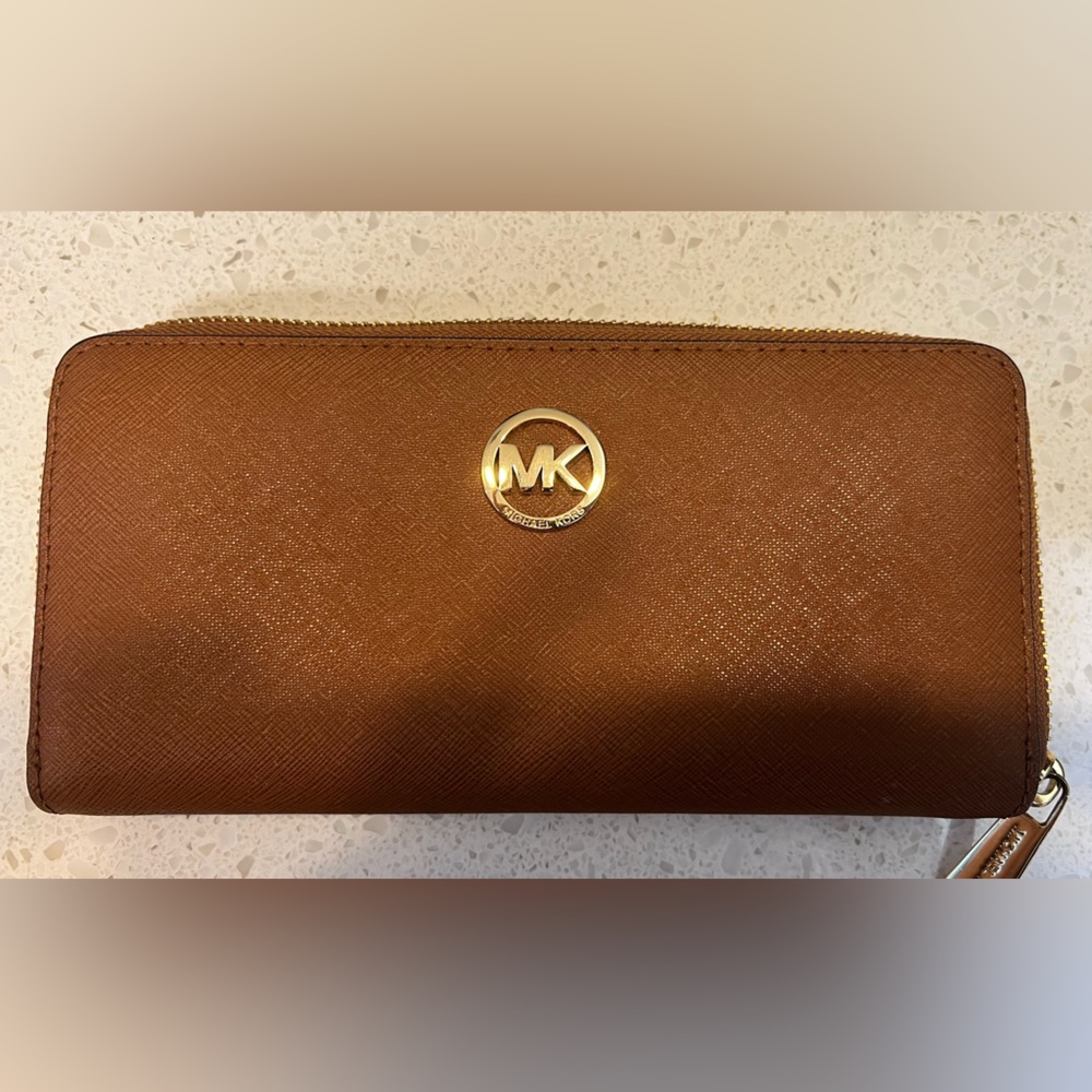 Michael Kors Large Continental Wallet